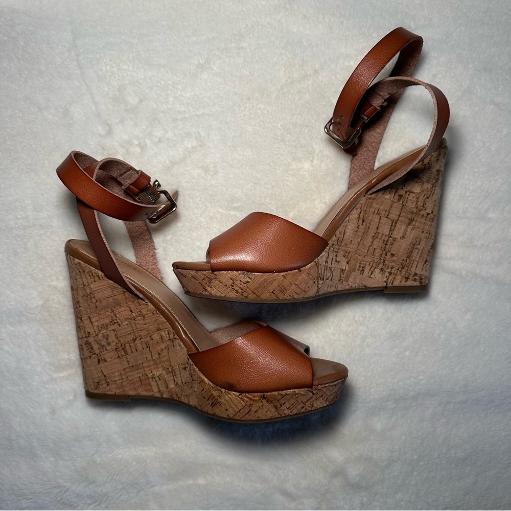Express wedge heels